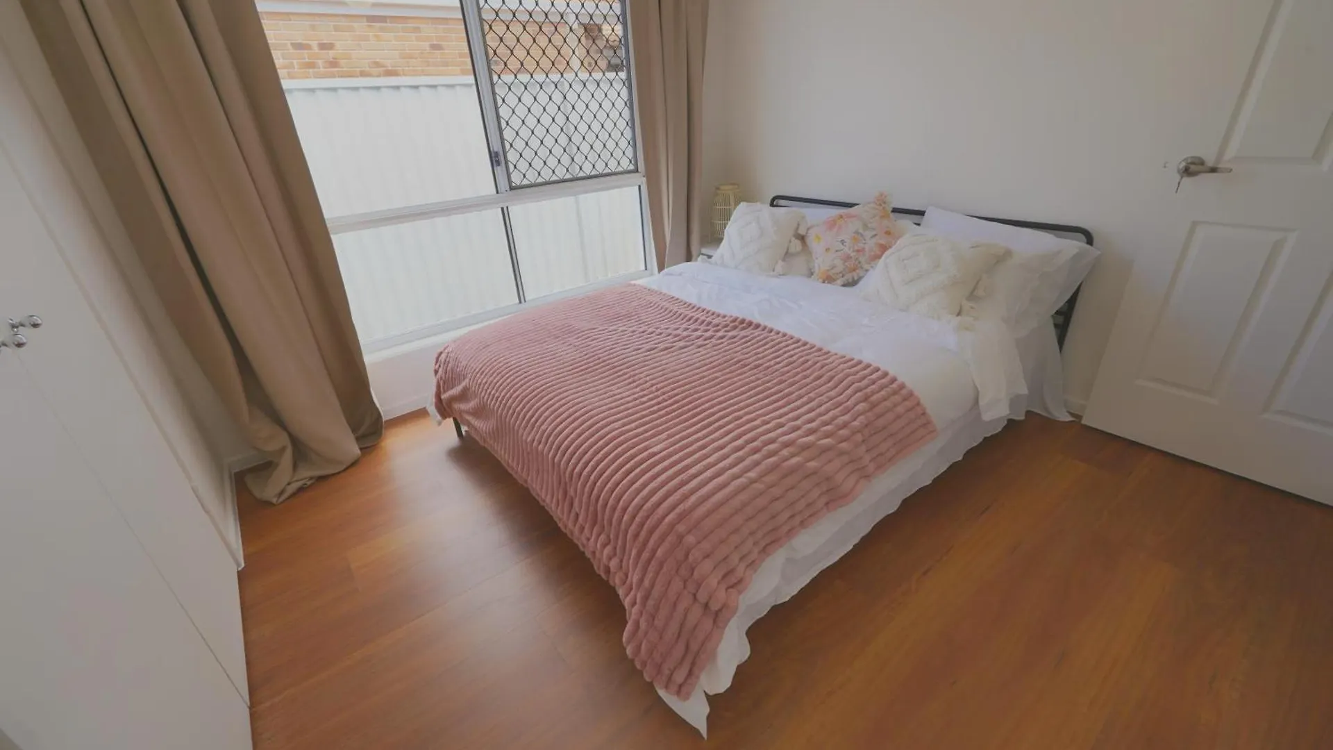 Waterfront Holiday Home Banksia Beach 0*,  Australia